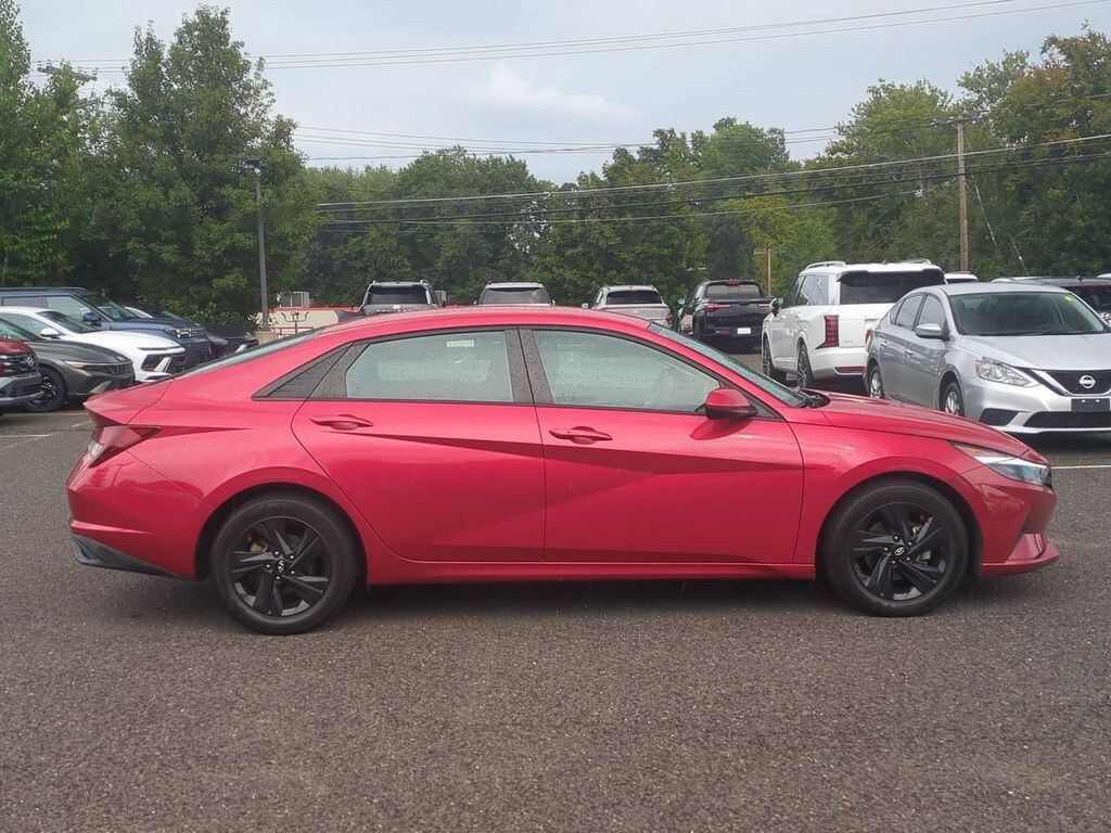Certified 2021 Hyundai Elantra SEL Sedan
