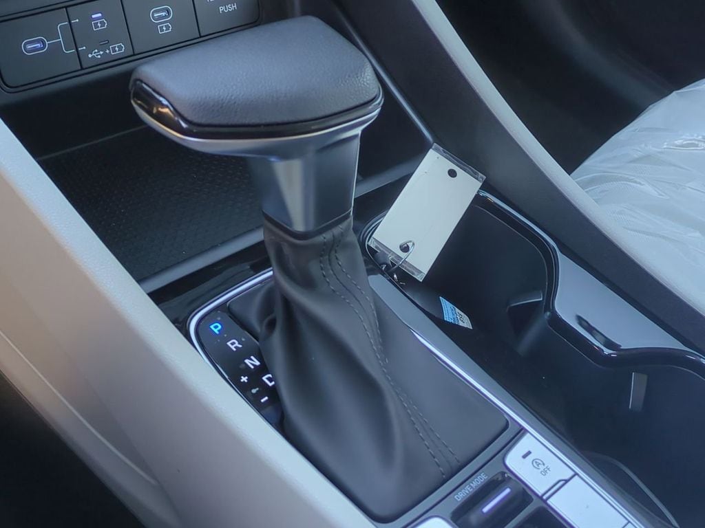 2026 Hyundai Tucson SE - Photo 17