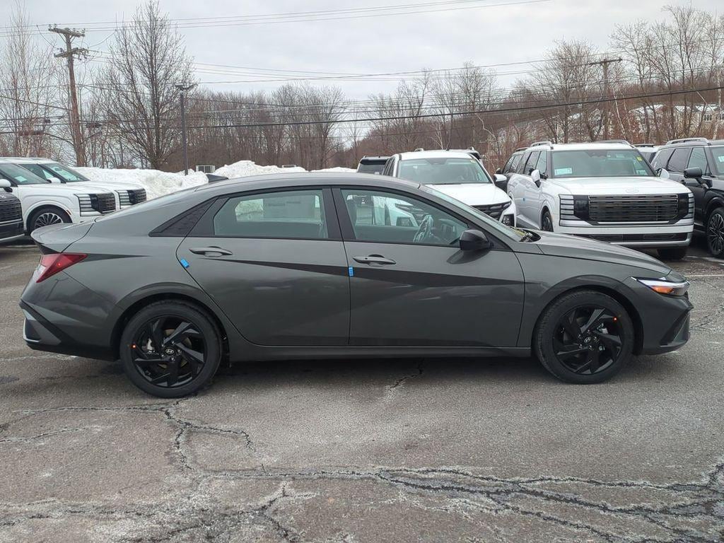 New 2026 Hyundai Elantra SEL Sport Sedan
