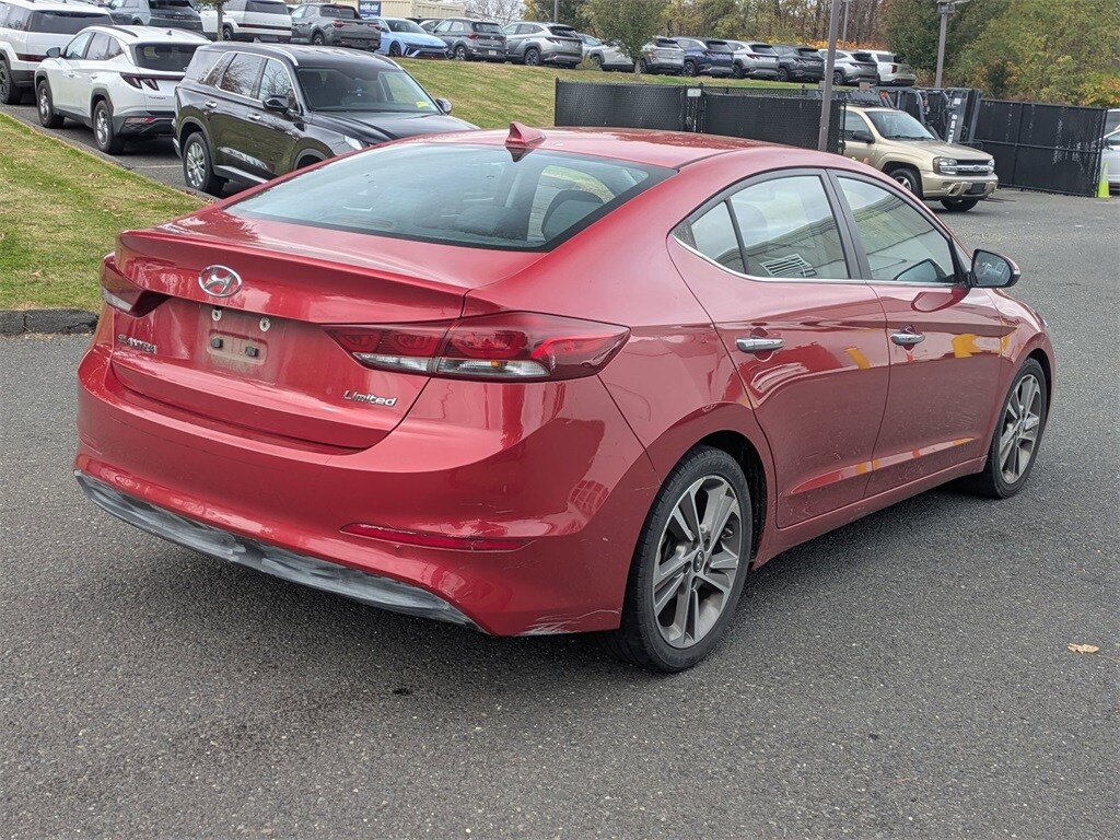 2017 Hyundai Elantra Limited photo 2