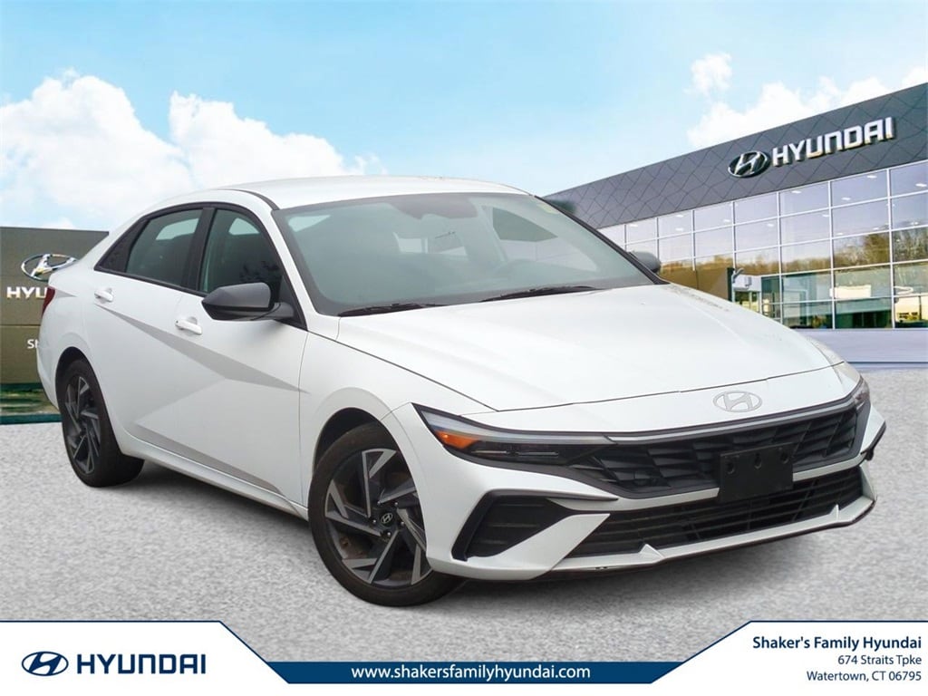 Certified 2025 Hyundai Elantra SEL Sport Sedan