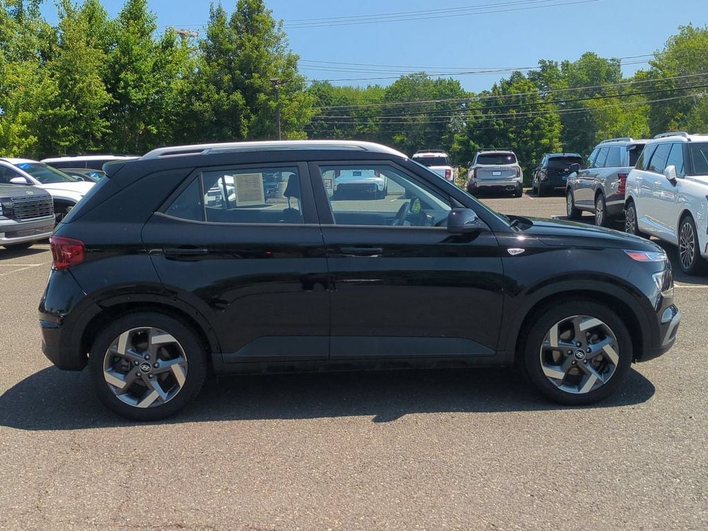 Certified 2022 Hyundai Venue SEL with VIN KMHRC8A33NU172069 for sale in Watertown, CT
