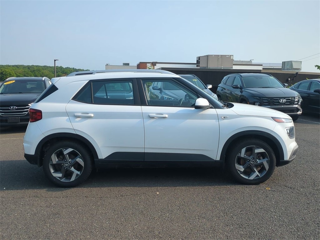 Certified 2022 Hyundai Venue SEL with VIN KMHRC8A30NU133469 for sale in Watertown, CT