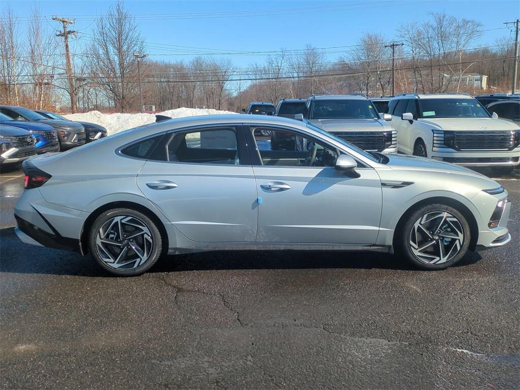 New 2026 Hyundai Sonata SEL Sport Sedan