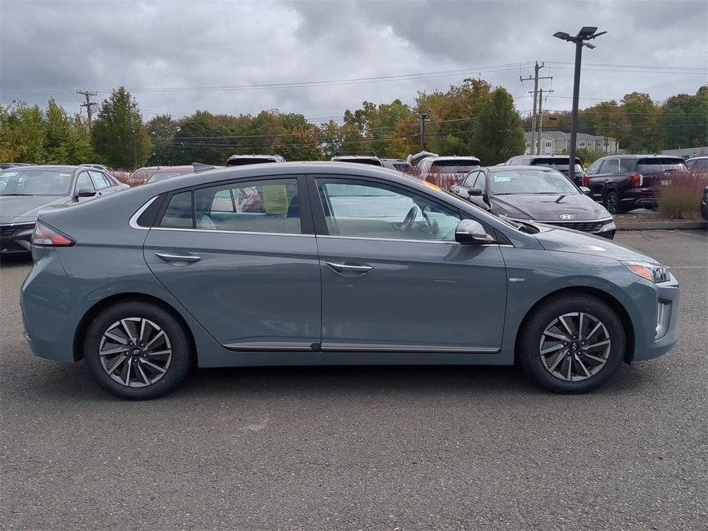 Certified 2020 Hyundai IONIQ Limited with VIN KMHC85LJ7LU074452 for sale in Watertown, CT