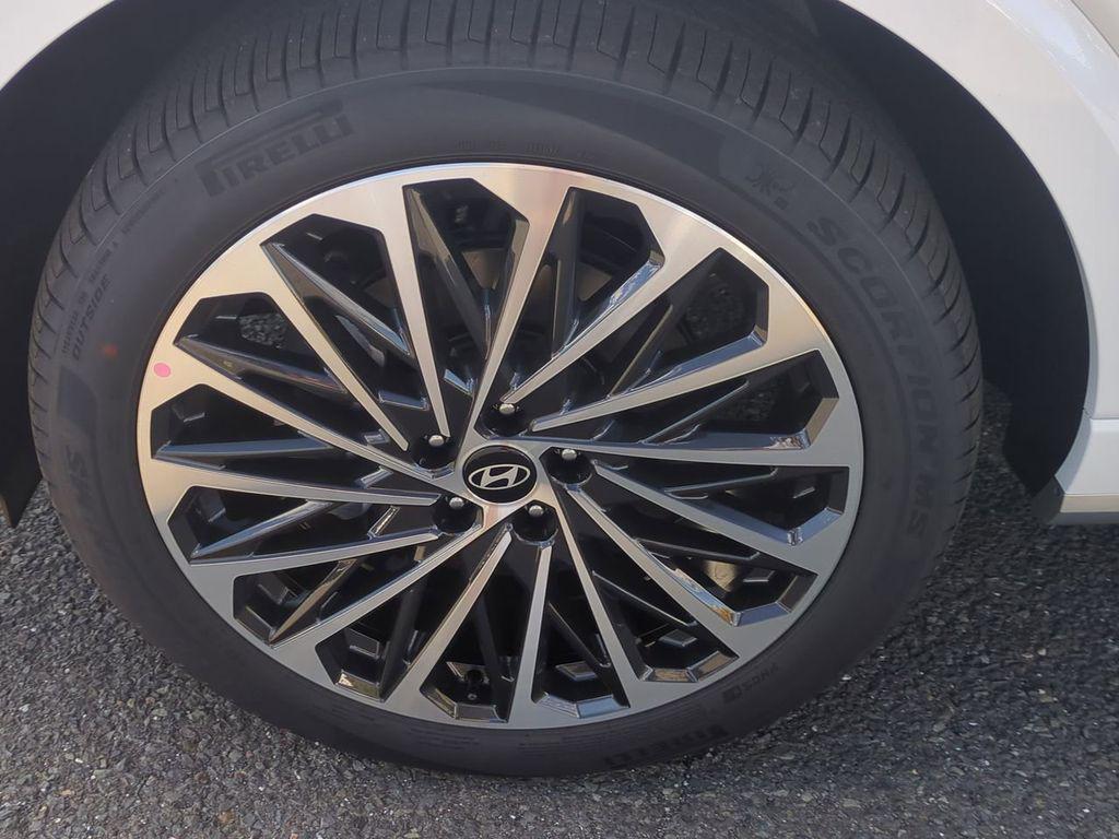 2026 Hyundai Palisade Calligraphy - Photo 9