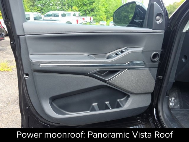 2027 Lincoln Navigator Reserve - Photo 18