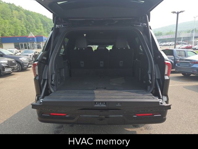 2027 Lincoln Navigator Reserve L - Photo 12