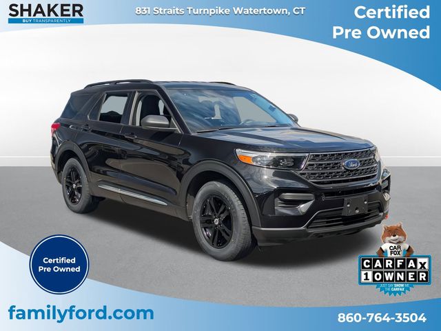 2023 Ford Explorer XLT's photo