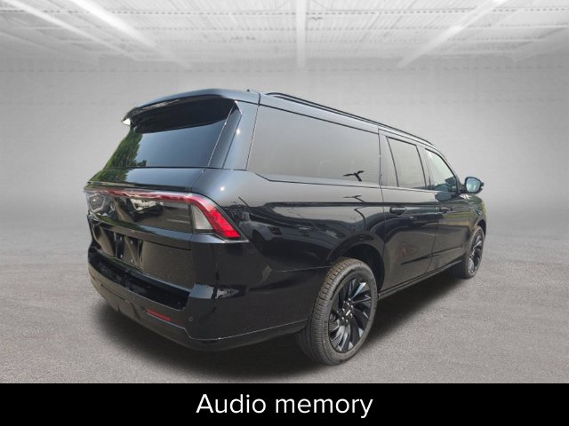 2027 Lincoln Navigator Reserve L - Photo 7