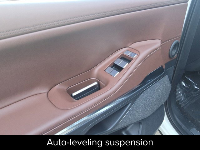 2027 Lincoln Navigator Reserve - Photo 16