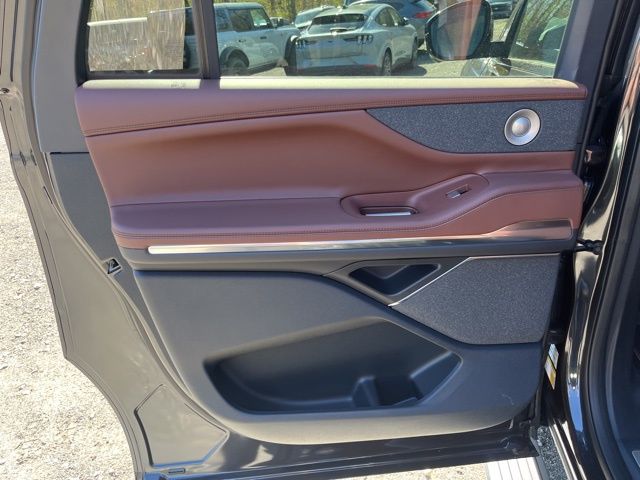 2026 Lincoln Navigator Reserve L - Photo 61
