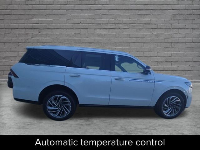 2027 Lincoln Navigator Reserve - Photo 7