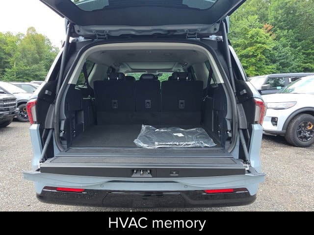 2027 Lincoln Navigator Reserve L - Photo 12
