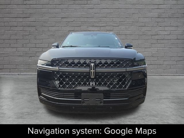 2027 Lincoln Navigator Reserve L - Photo 2