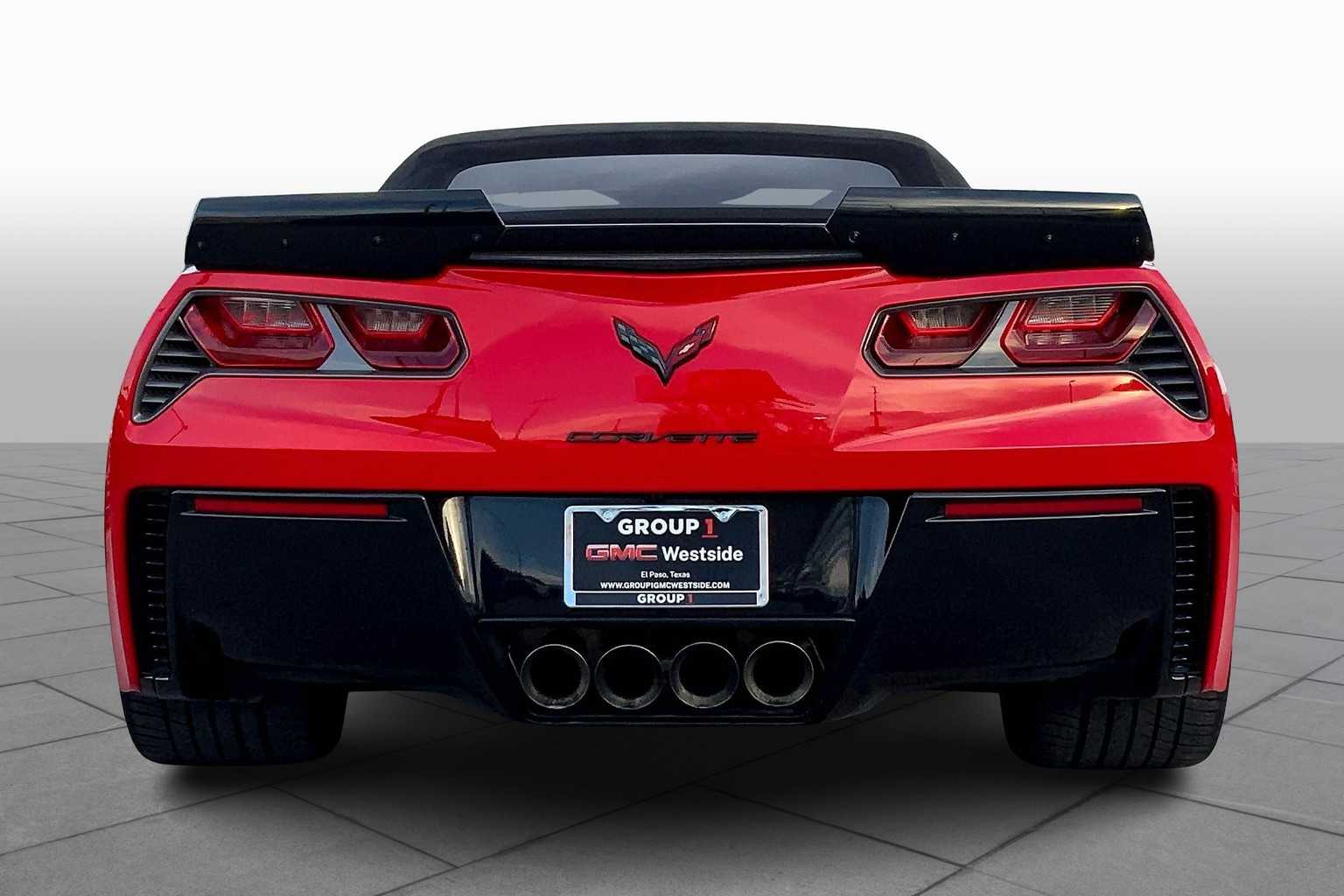2017 Chevrolet Corvette Grand Sport 1LT Convertible photo 3