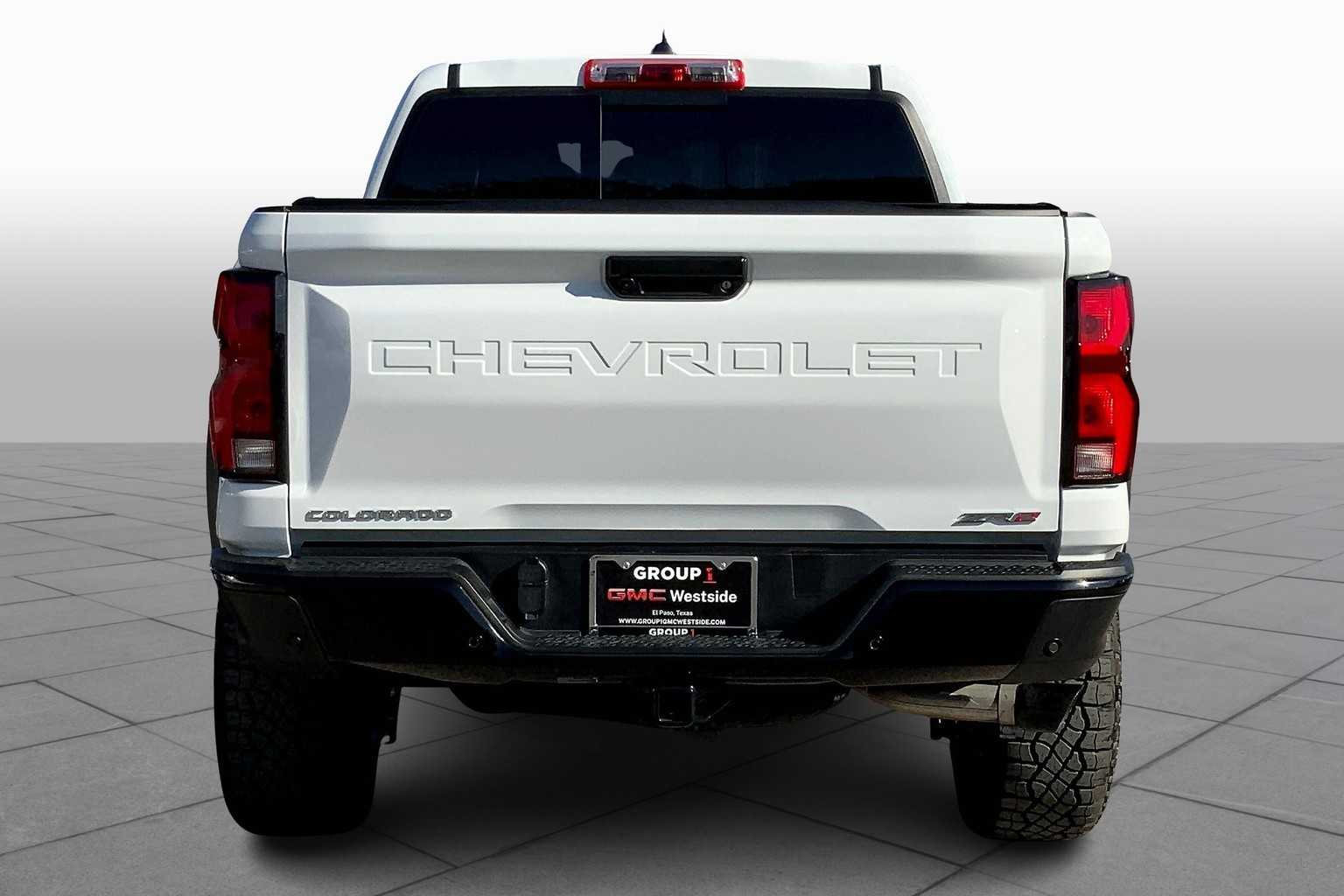 2023 Chevrolet Colorado ZR2 photo 3