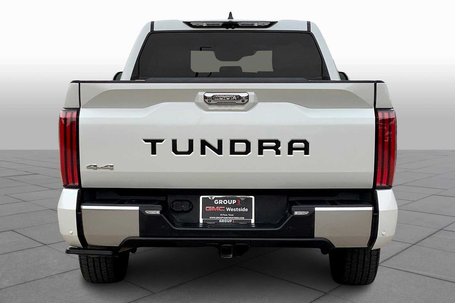 2023 Toyota Tundra Limited CrewMax photo 3