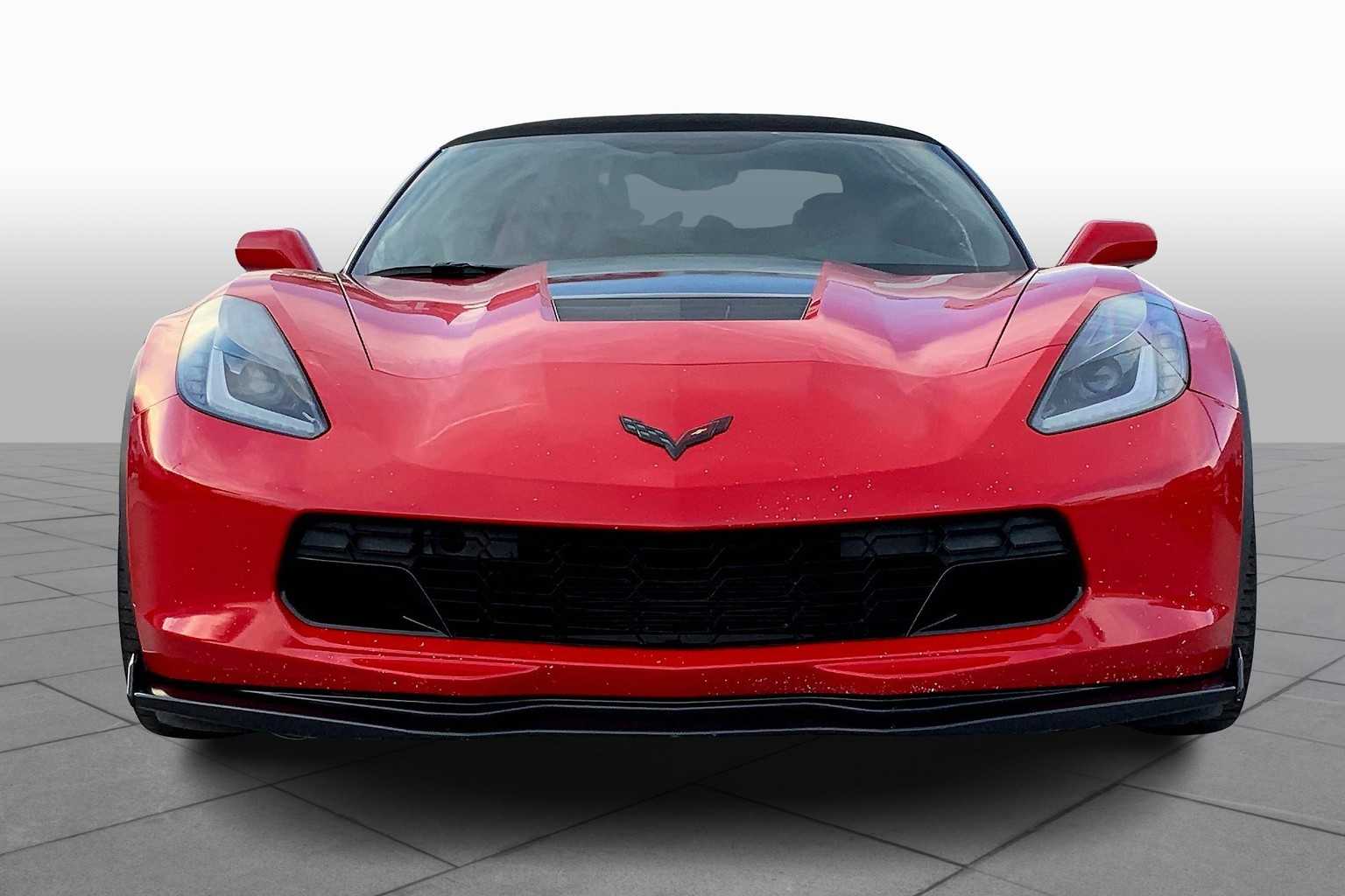 2017 Chevrolet Corvette Grand Sport 1LT Convertible photo 2