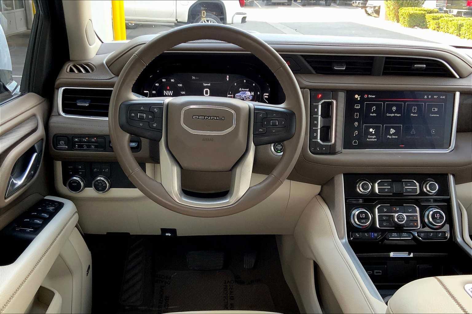 2023 Gmc Yukon Denali photo 4