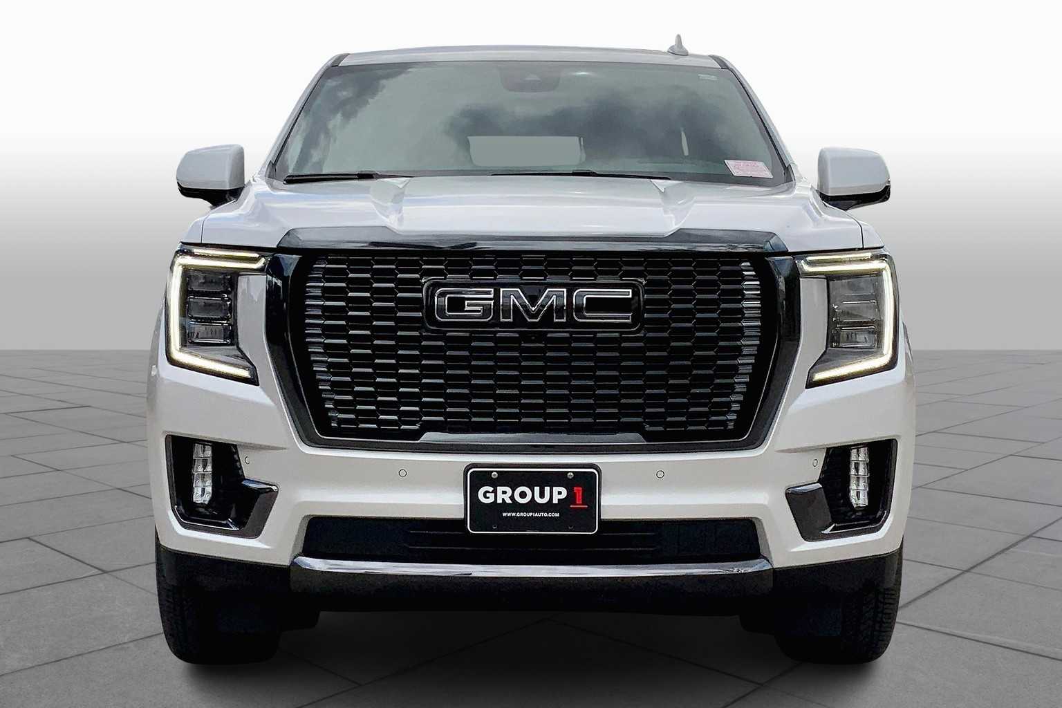 2024 Gmc Yukon Denali Ultimate photo 2