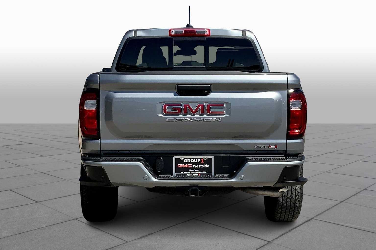 2025 Gmc Canyon AT4 photo 3