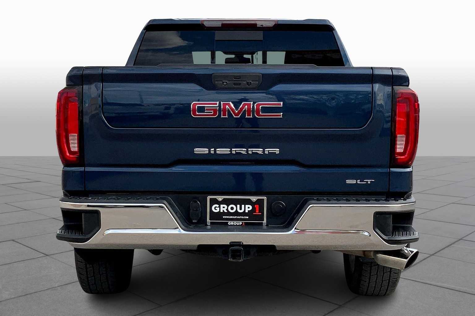 2019 Gmc Sierra 1500 SLT photo 2