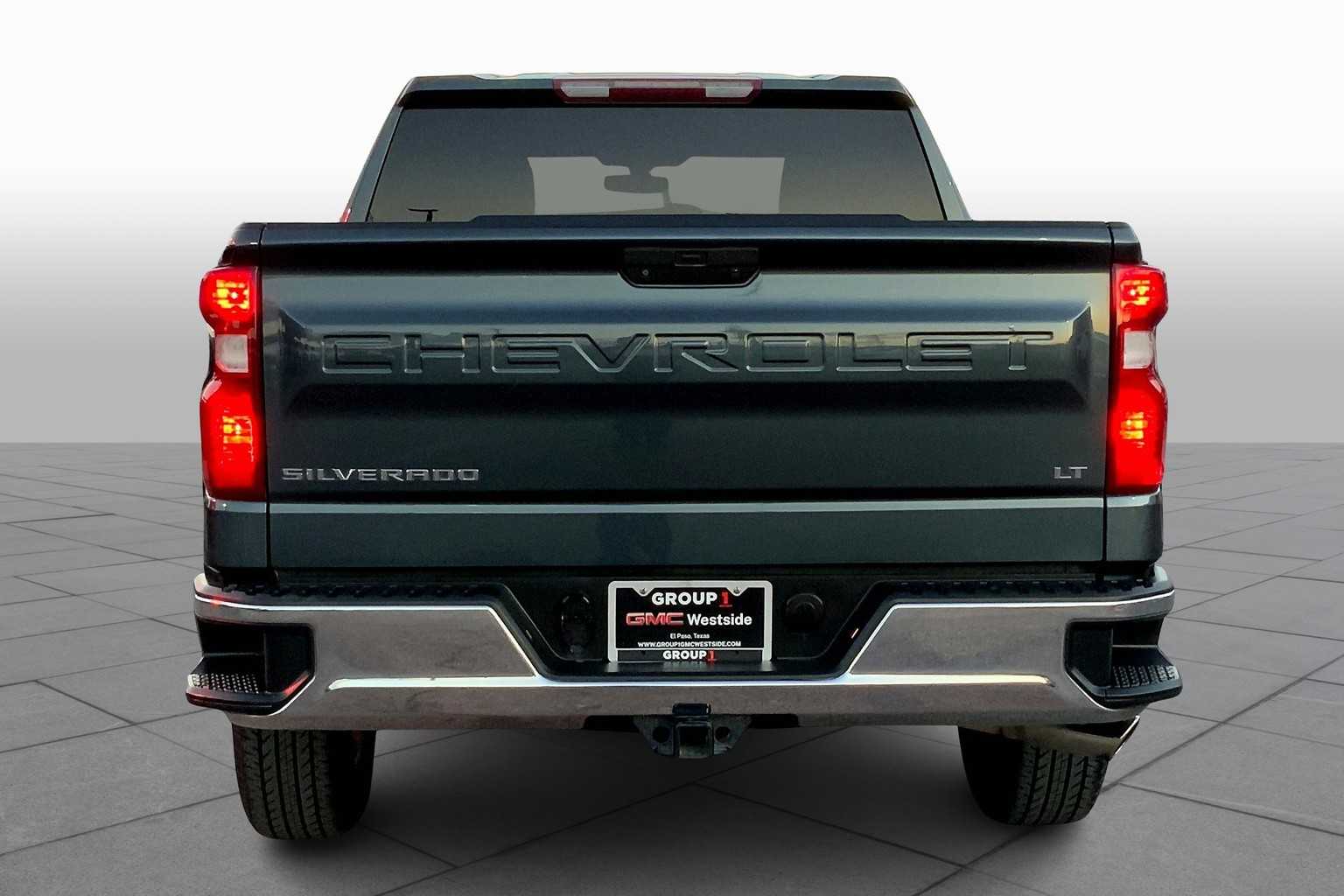 2020 Chevrolet Silverado 1500 LT photo 3