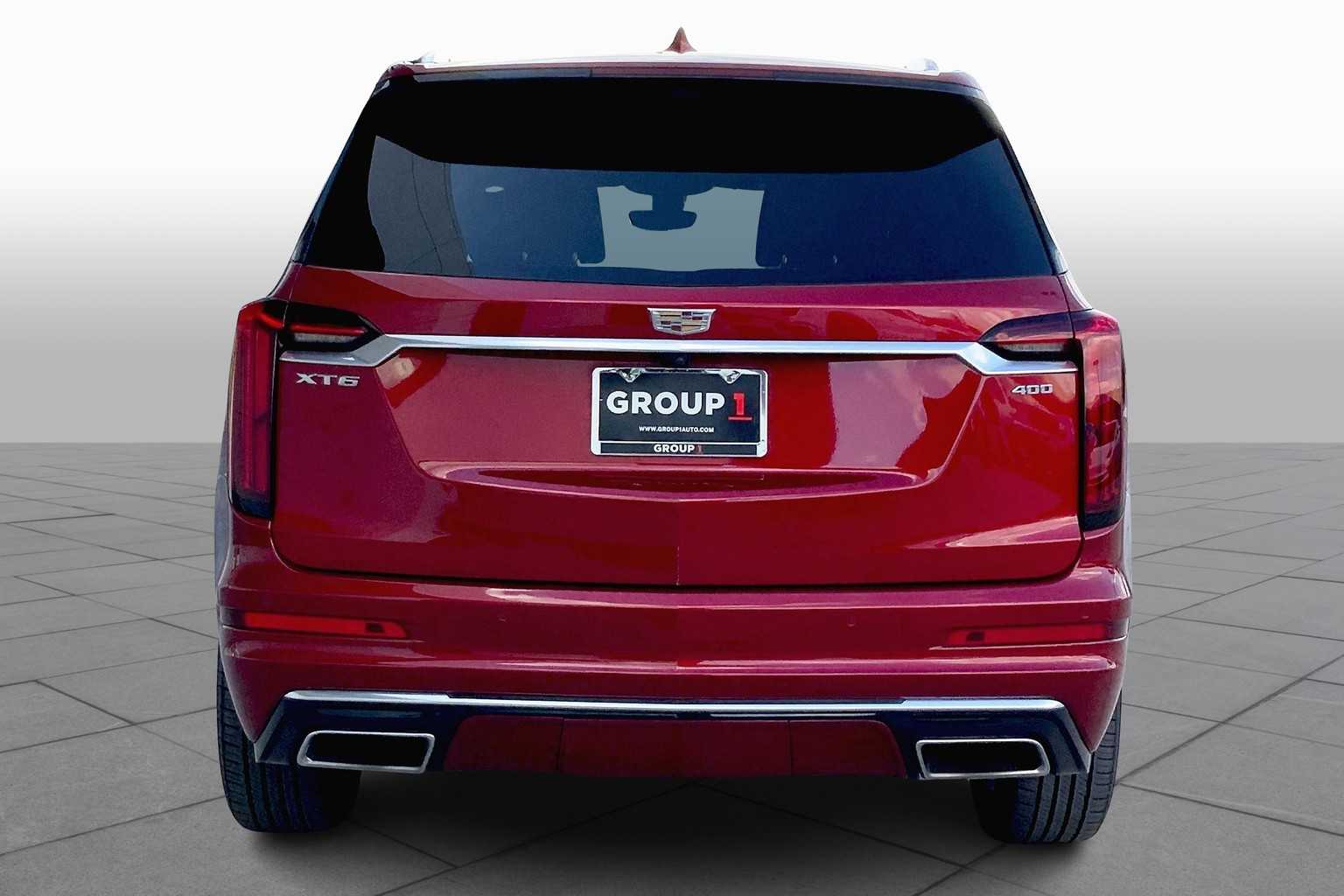 2023 Cadillac XT6 Premium Luxury photo 3