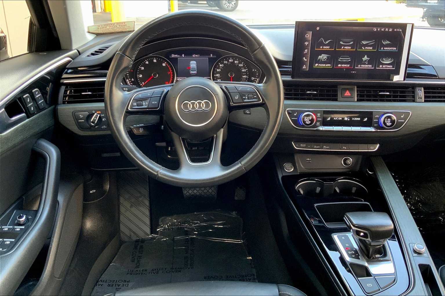 2021 Audi A4 Quattro Premium photo 4