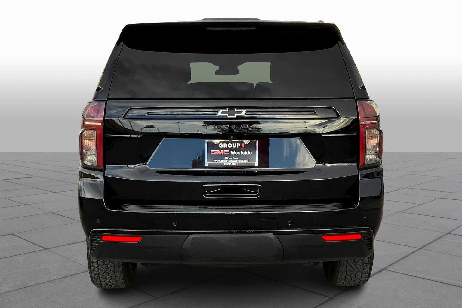 2023 Chevrolet Tahoe Z71 photo 2