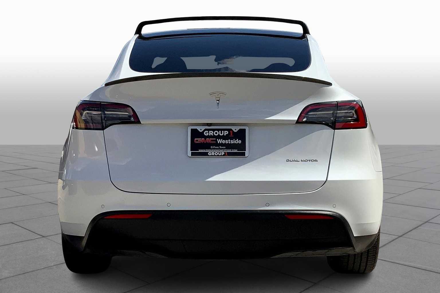 2021 Tesla Model Y Long Range photo 3