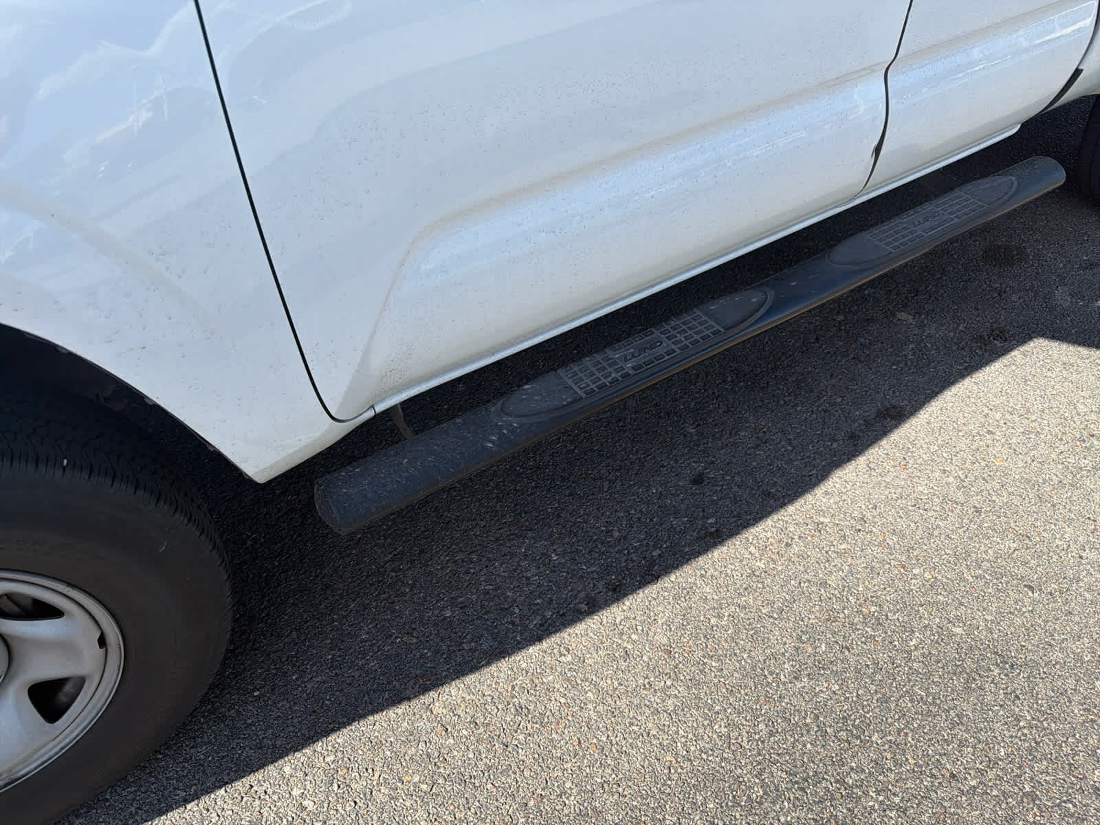 2017 Toyota Tacoma SR Access Cab photo 2