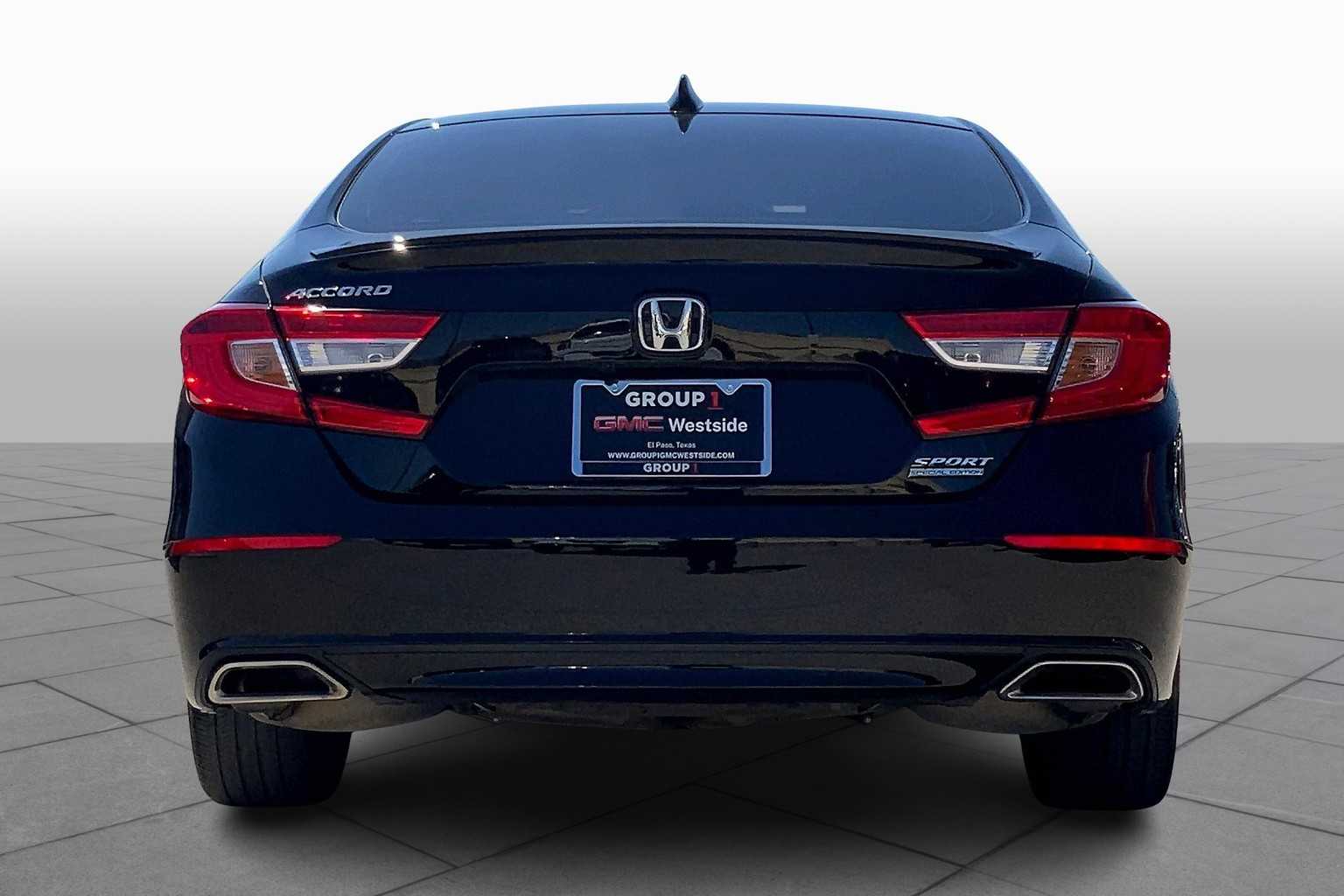 2022 Honda Accord Sport SE photo 3