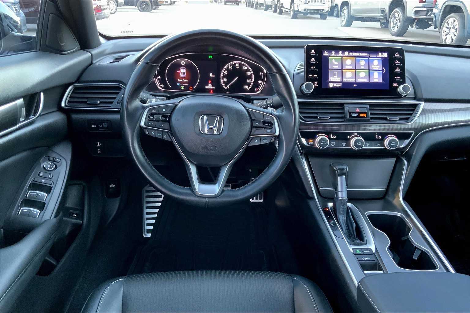 2022 Honda Accord Sport photo 4