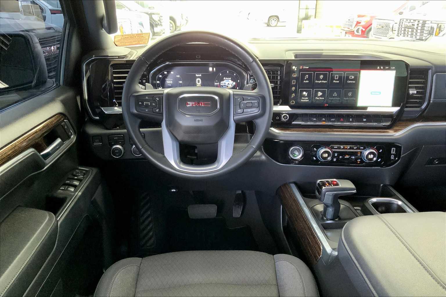 2023 Gmc Sierra 1500 Elevation photo 4