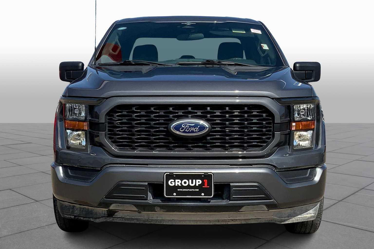 2023 Ford F-150 XL photo 2