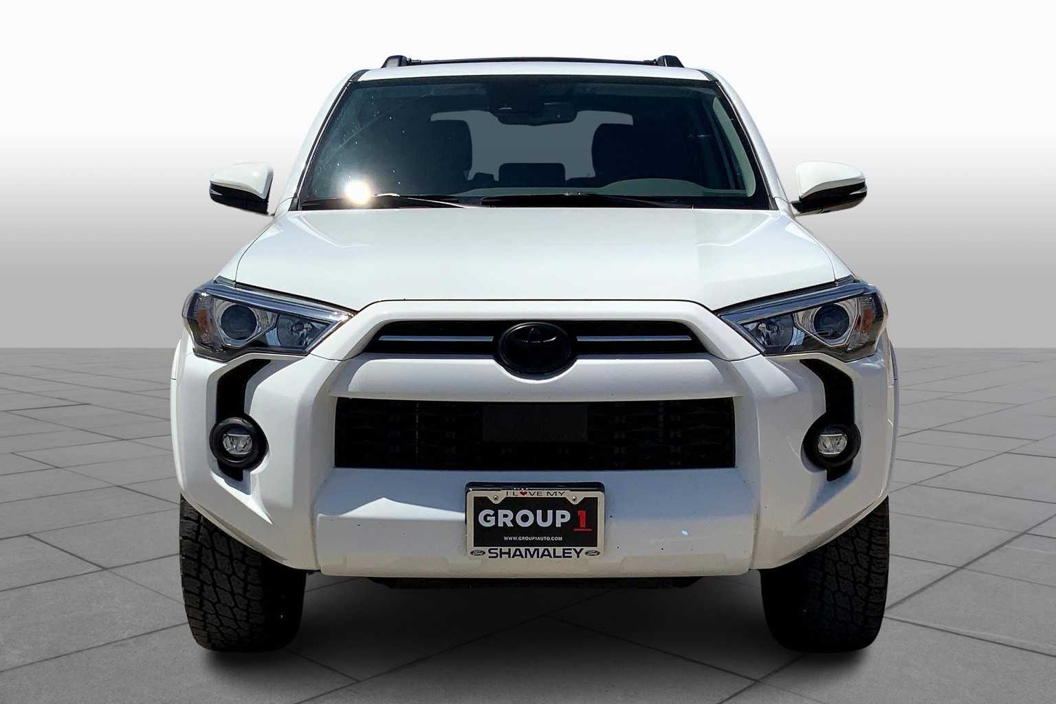 2023 Toyota 4Runner SR5 Premium photo 2