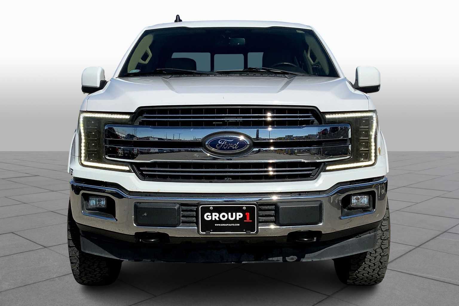 2019 Ford F-150 Lariat photo 2