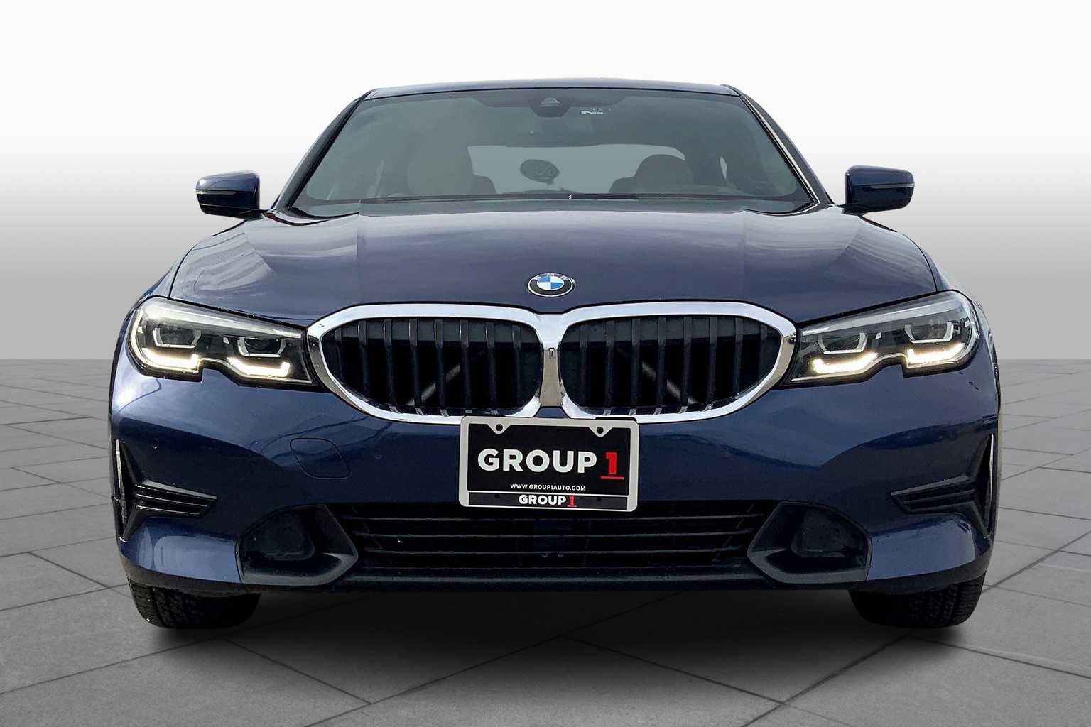 2019 Bmw 330i Sedan photo 2