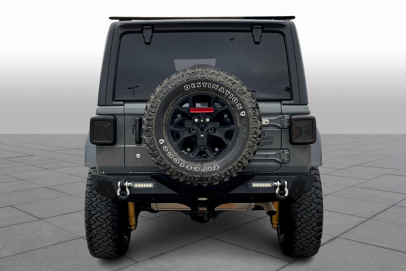 2020 Jeep Wrangler Unlimited Willys photo 3