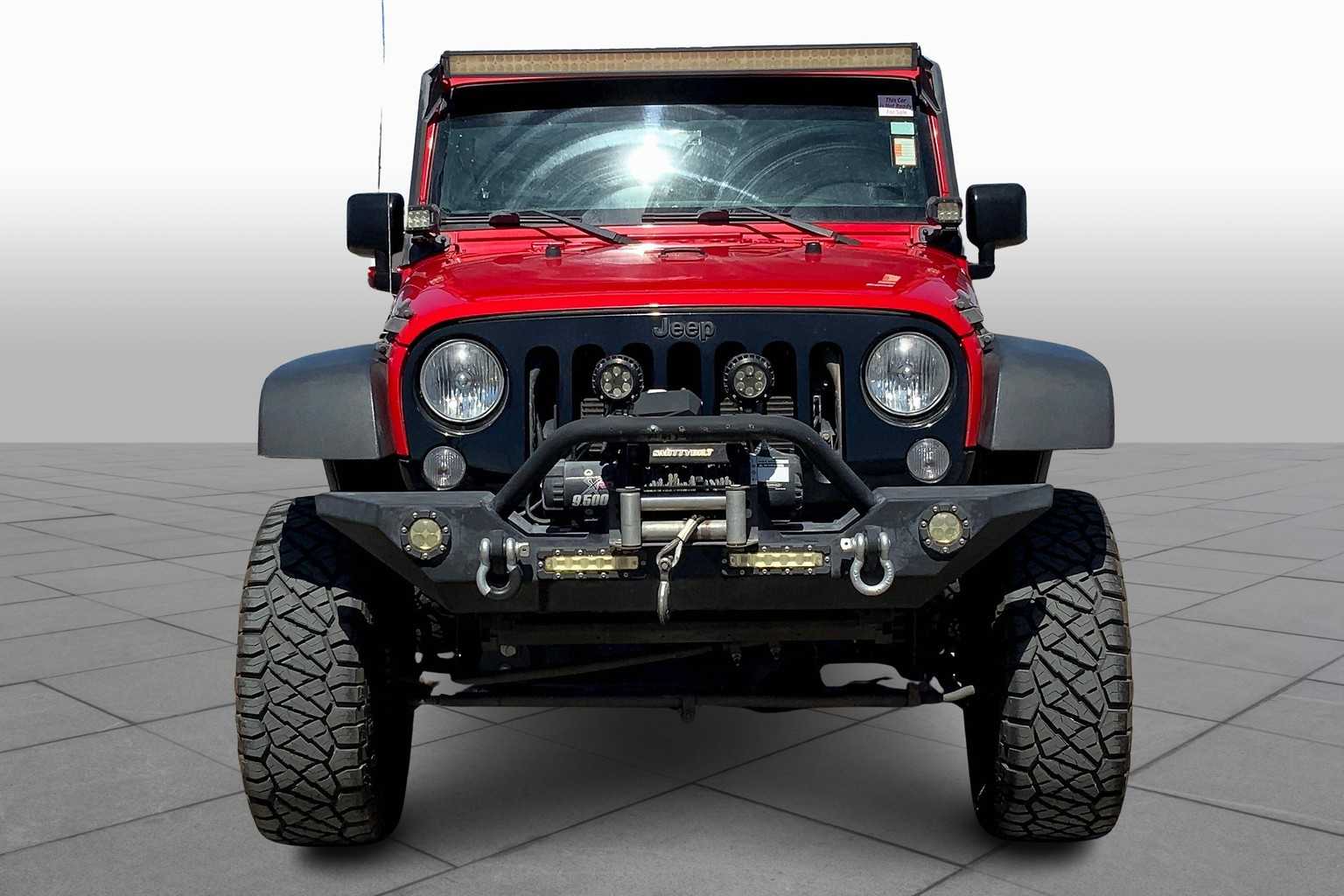 2018 Jeep Wrangler Willys Wheeler photo 2