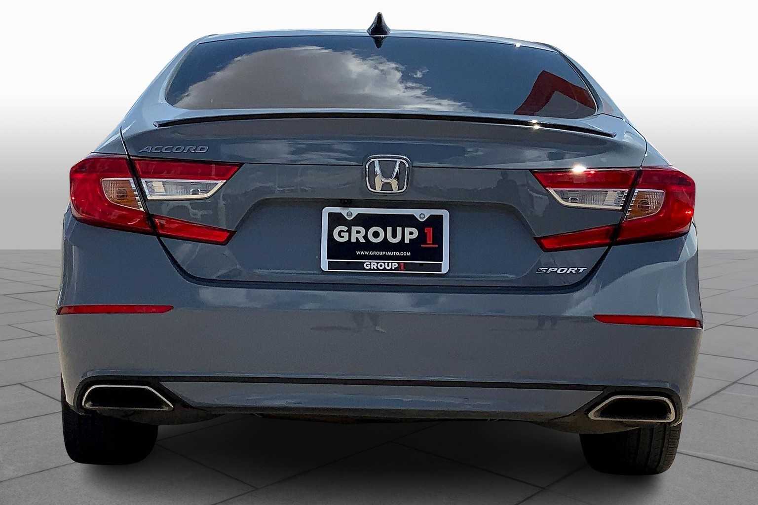 2022 Honda Accord Sport photo 3
