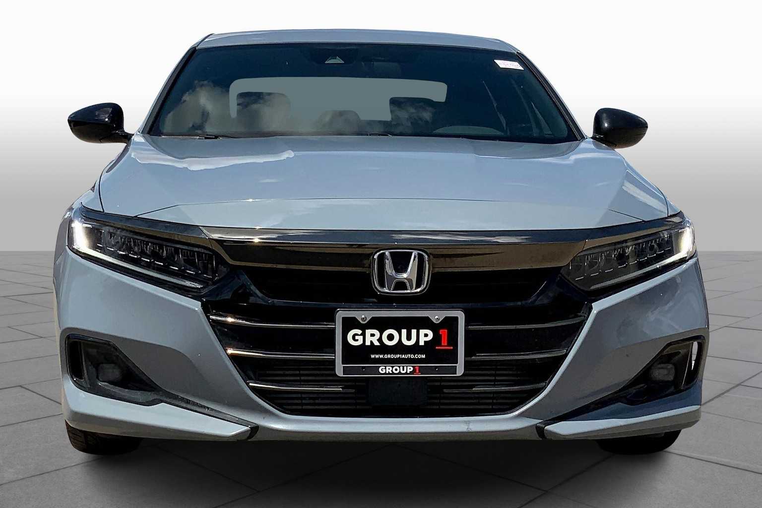 2022 Honda Accord Sport photo 2