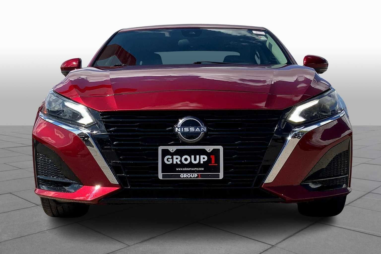 2023 Nissan Altima 2.5 SL photo 2