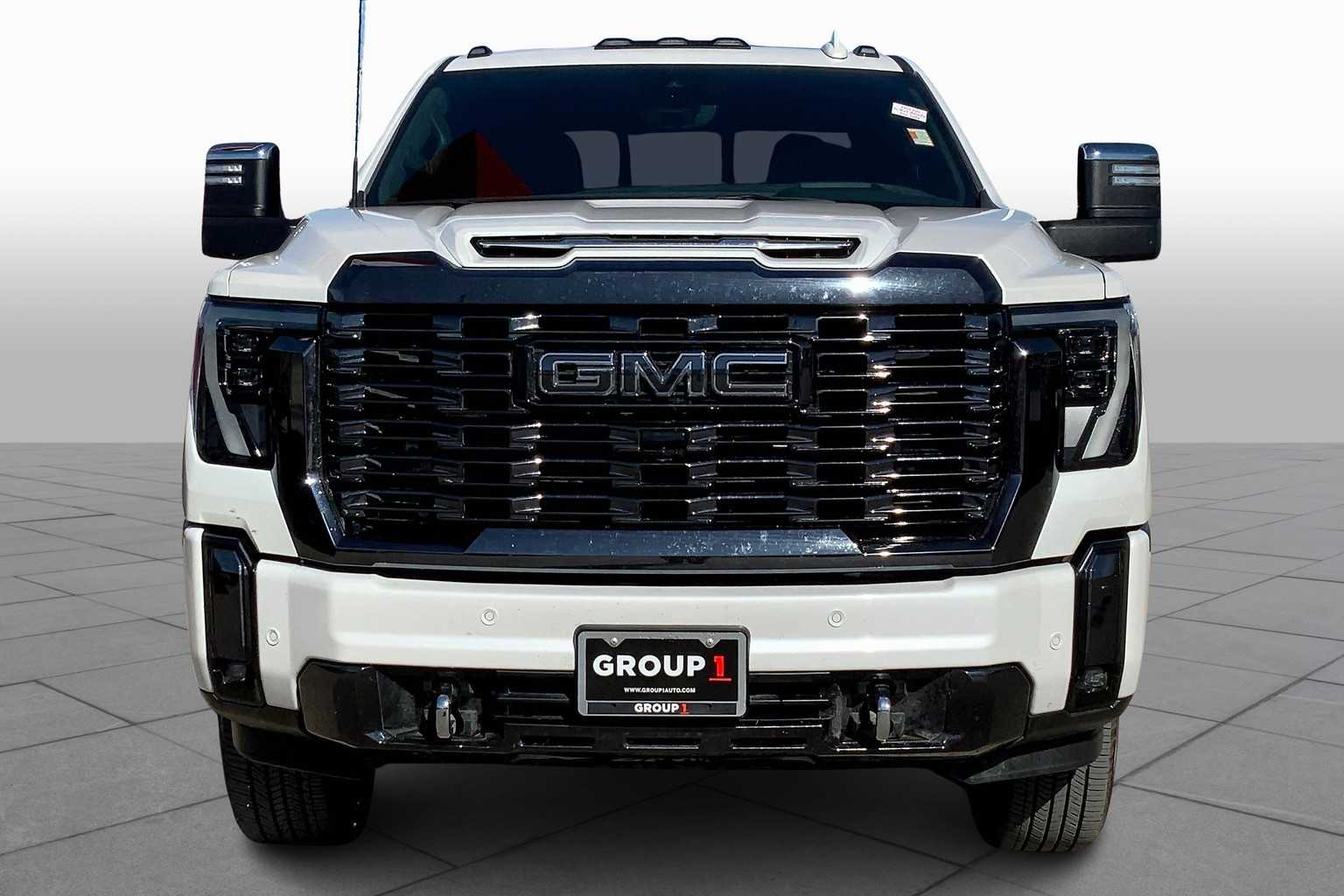 2024 Gmc Sierra 2500 HD Denali Ultimate photo 2