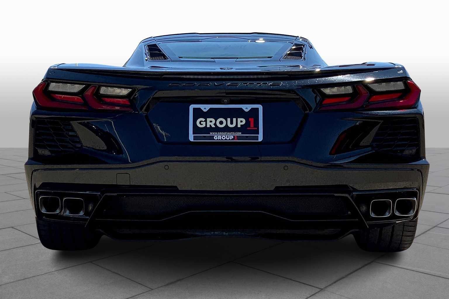 2021 Chevrolet Corvette Stingray 1LT photo 3
