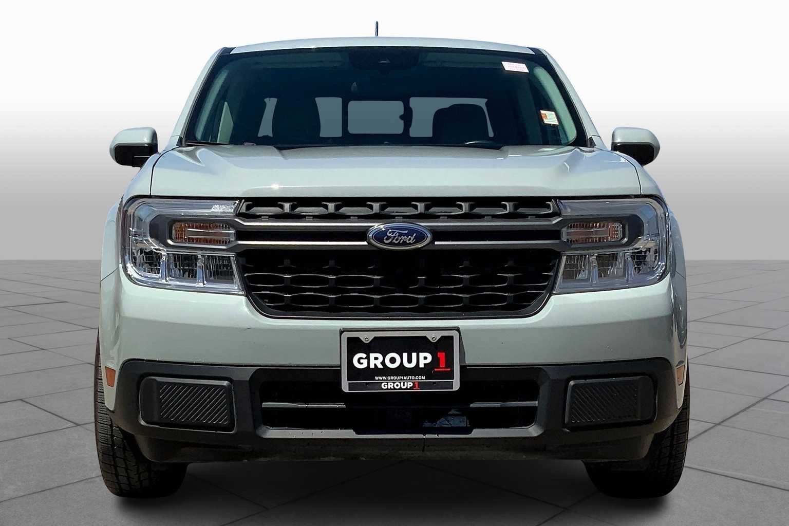 2023 Ford Maverick XLT photo 2