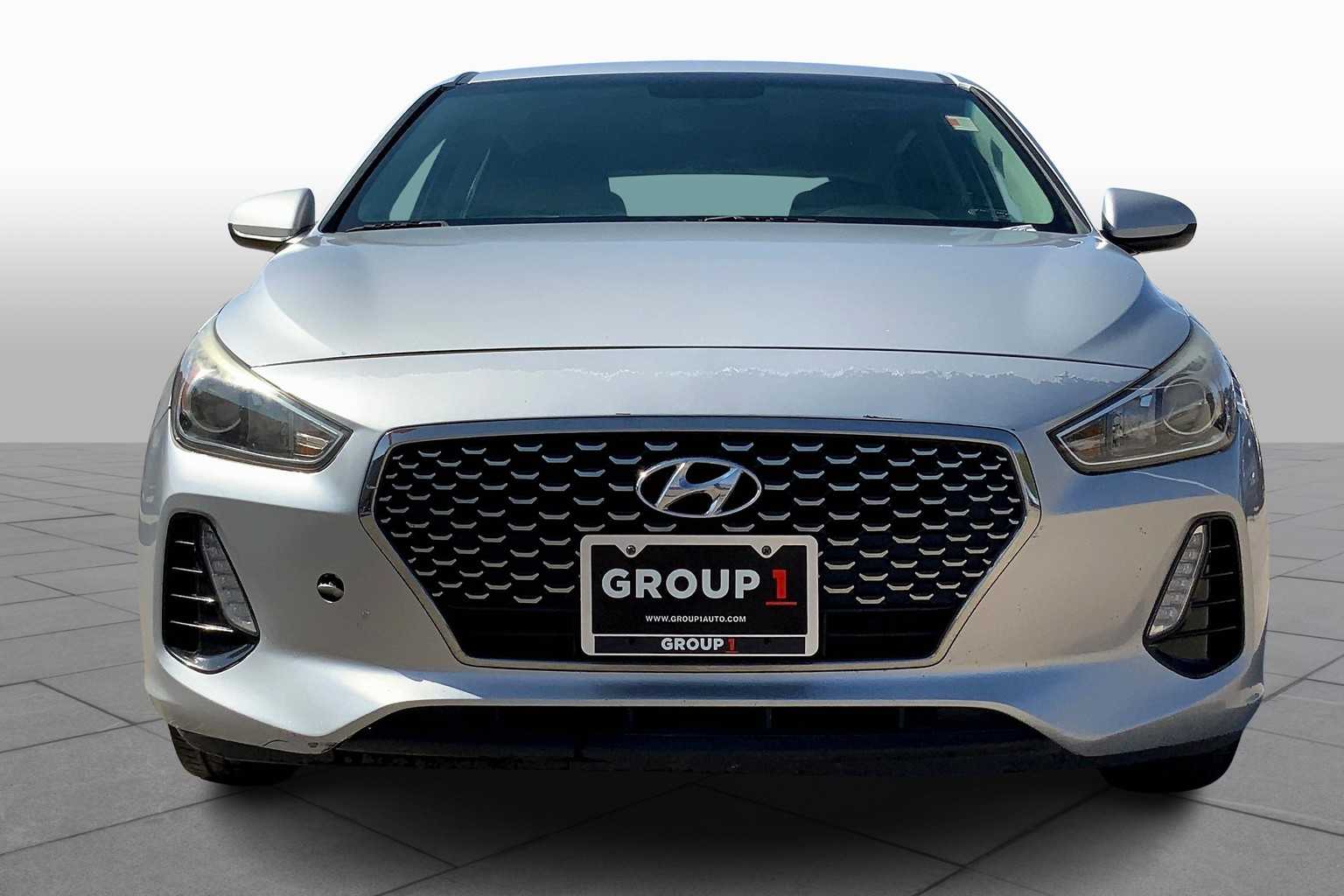 2018 Hyundai Elantra GT photo 2