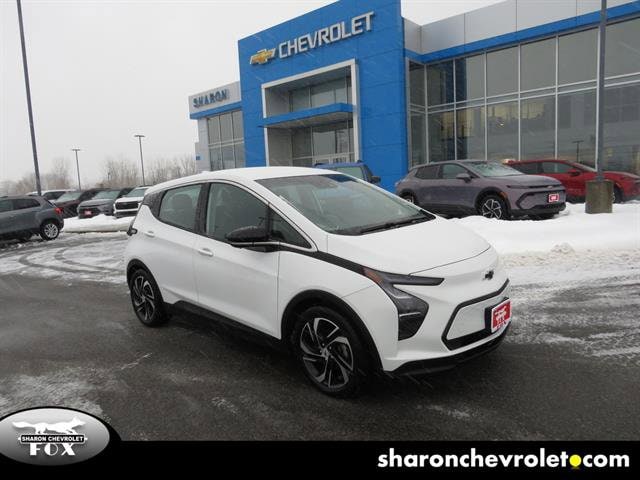 2022 Chevrolet Bolt EV 2LT's photo